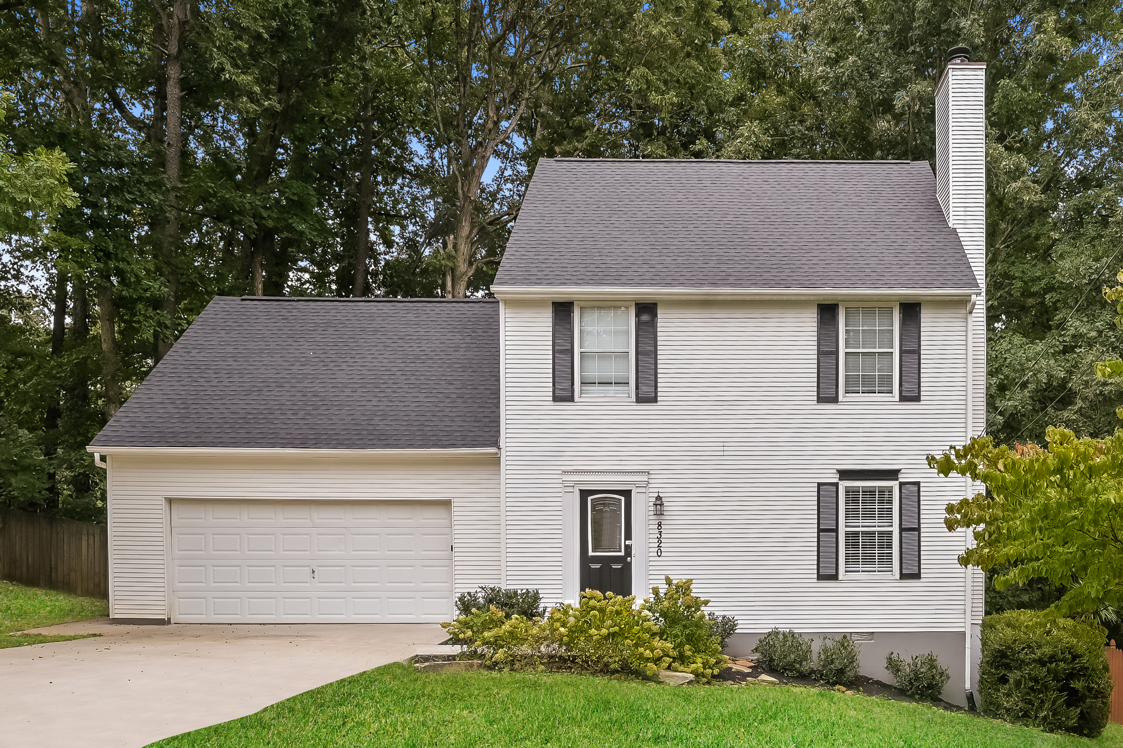 8320 CLEARWATER CT KNOXVILLE, TN 37923